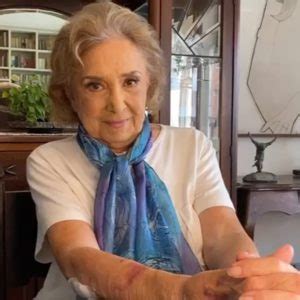 A atriz eva wilma morreu neste sábado (15) aos 87 anos. VÍDEO Eva Wilma fala pela primeira vez após alta ...