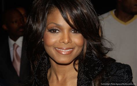 Janet Jackson Pregnant At 49 Cost Of Her Pregnancy Huffpost
