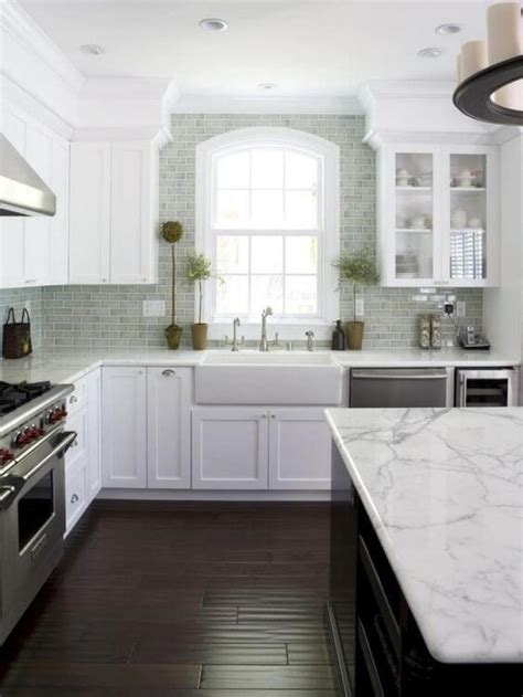 For more help with the best shades of white paint and other colors, please click here. ≫25 Antique White Kitchen Cabinets Ideas That Blow Your Mind - Reverb