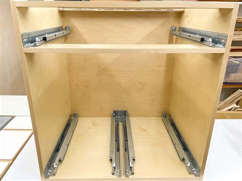 Kitchen Cabinet Drawer Slide Supports Things In The Kitchen