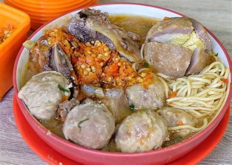 Menurut saya, kota blitar memiliki tatanan kota yang rapi dan bersih. Bakso Solo Samrat, Pantai Indah Kapuk - Lengkap: Menu ...
