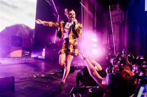 All The Photos From Yungbluds Wild Performance At The Nme Awards 2020