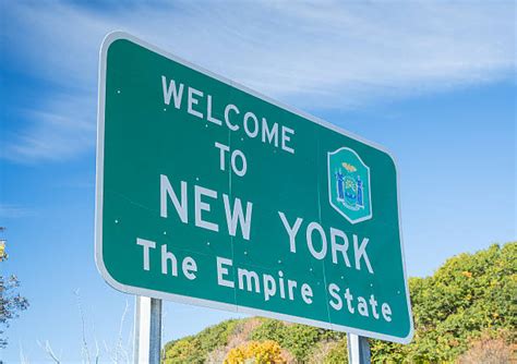 Welcome To New York Sign Stock Photos Pictures And Royalty Free Images