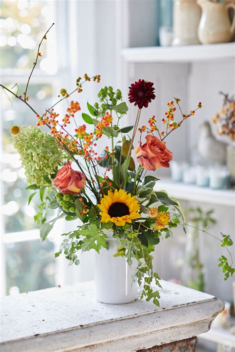 Diy Fall Flower Arrangements To Celebrate The Changing Seasons Think
