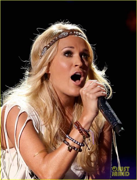 Carrie Underwood Cma Music Festival Performance Carrie Underwood