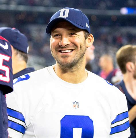 Tony Romo Is Reportedly Retiring From The Nfl Details Us Weekly