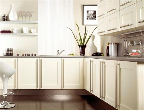 If you're most likely to be portray lots of cupboards like in the kitchen area you would like to use a little bit of restraint. 41+ Small Kitchen Design Ideas - InspirationSeek.com