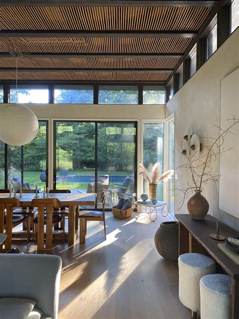 How Athena Calderone Created The Rope Ceiling In Her Amagansett Home In