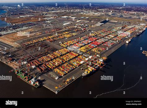 Container Shipping Yard Port Of Elizabeth Newark New Jersey Stock