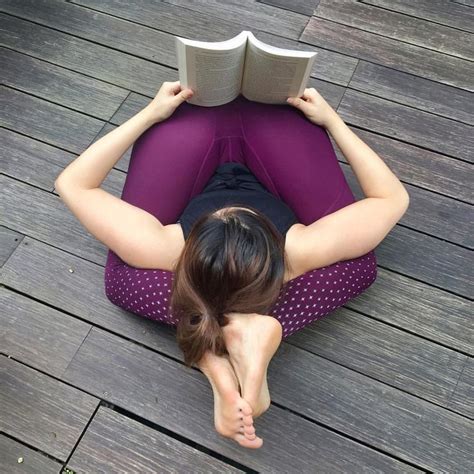 Épinglé sur Inspired nidrasana legs behind head