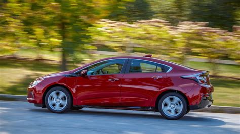 New 2022 Chevy Volt Review Cost Interior Chevy