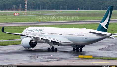 B Lri Cathay Pacific Airbus A350 900 At Düsseldorf Photo Id 1045530