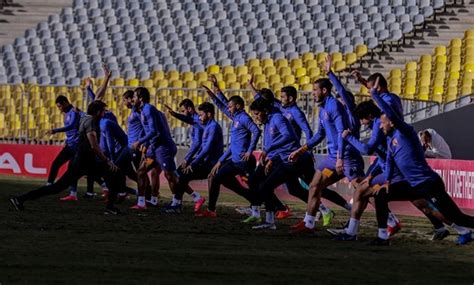 النادي الأهلي الرياضي‎), commonly referred to as al ahly, is an egyptian professional sports club based in cairo. Al-Ahly announces squad for trip to South Africa - Egypt Today