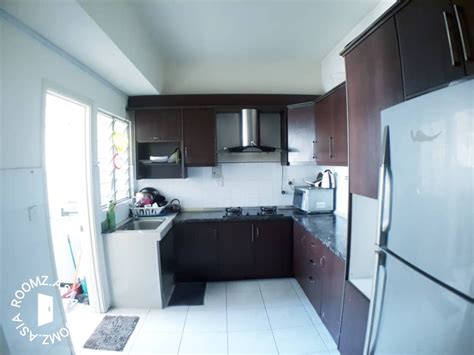 Check spelling or type a new query. MIDDLE ROOM Direct to LRT Setiawangsa(MIXED GENDER ...