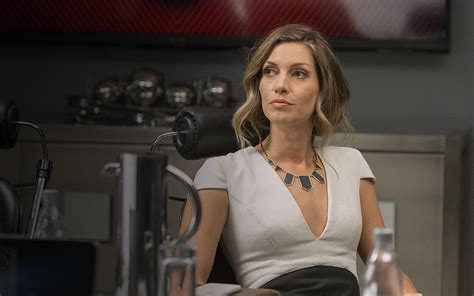 Monica Talbot Played By Dawn Olivieri House Of Lies Showtime