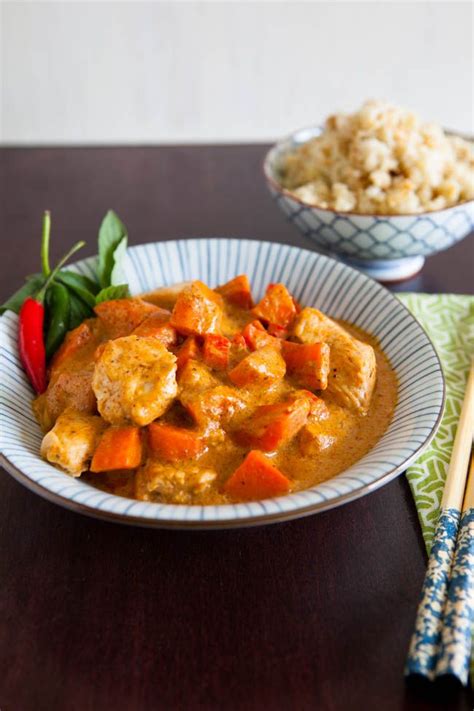 Panang Curry With Coconut Cauliflower Rice Panang Curry Recipe Curry Recipes Food