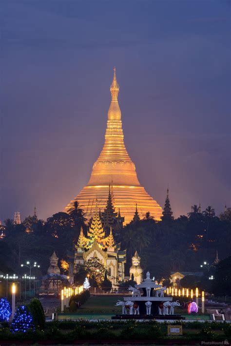 Shwedagon Pagoda From Pyay Road Photo Spot Yangon