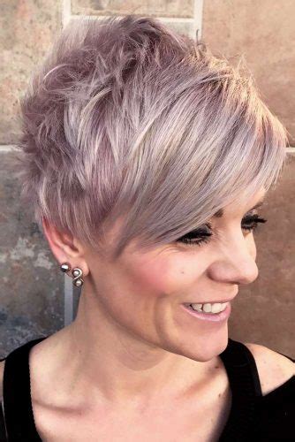 Short haircuts for women over 50 are a raging trend! 33 Fabulous Short Haircuts For Women Over 50 ...