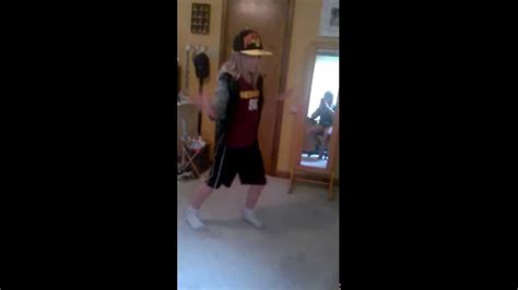 9 Year Old Hip Hop Dancing To Shower By Becky G Youtube
