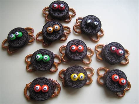 Our cookies are soft and chewy and make the perfect gifts. Short And Sweet. Oreo Frogs. | I Sing In The Kitchen