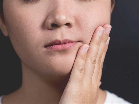 Jaw Pain Symptoms Causes And Treatments