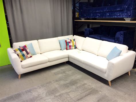 So stehen verschiedene bettengrößen zur wahl: Pin von Sofa Depot GmbH auf Skandinavisches Design https ...