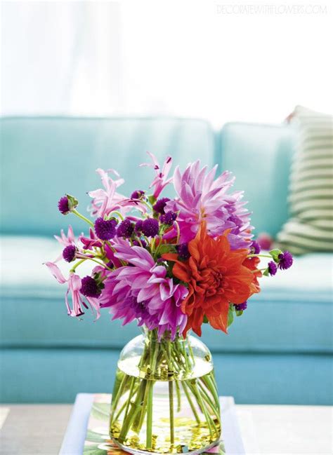 Send a beautiful gift of fresh flowers with personalised message, graphic, photo or your company logo printed & embossed on petals of roses, orchids tulips and more on a special day for one to remember a birthday why leave it unspoken when embossed flower can effectively convey the message! Inspiring Images You Can Use! — decor8 | Pretty flowers ...