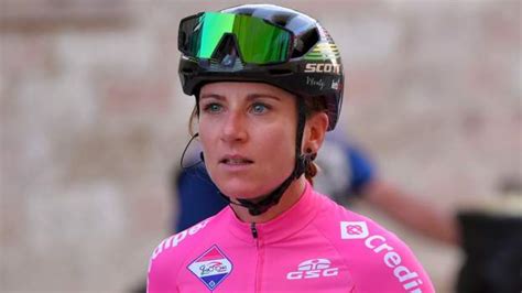 Jun 10, 2021 · annemiek van vleuten will skip la course and the giro d'italia donne this season as she focuses solely on the olympic games in tokyo. Giro Rosa: Race leader Annemiek van Vleuten will miss ...