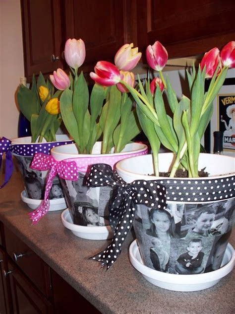 Modge Podge Flower Pot With Pictures Diy Mothers Day Ts Mothers