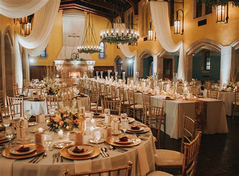 Designed by william flynn, woodcrest is a traditional par 71 course with beautiful fairways and host your banquets, business meetings, weddings and dinner parties in our banquet halls and dining rooms. Glenmoor Country Club | Today's Bride