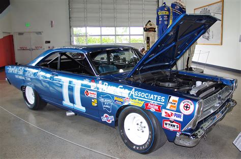 How many cars do teams in the clash bring to daytona? How many days 'til the 2019 Daytona 500? | Page 51 ...