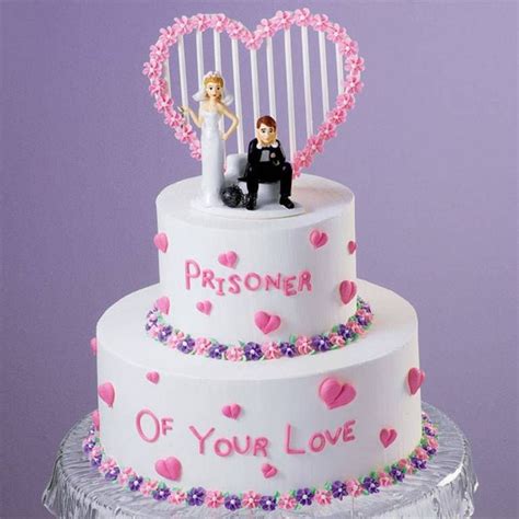 50 Funniest Wedding Cake Toppers That Ll Make You Smile [pictures] Funny Wedding Cake