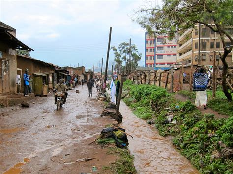 Kampala Uganda After The Rain Kisenyi Kampala Slum Dwellers