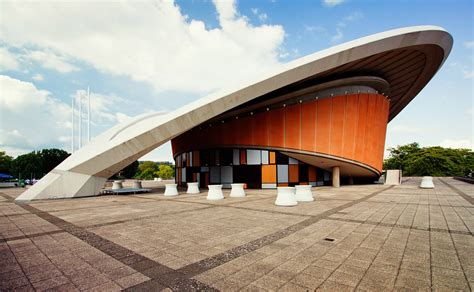Le guins carrier bag theory of fiction als mittel gegen entfremdung. Haus der Kulturen der Welt | House of the Cultures of the ...