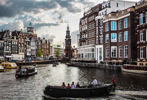 Where To Stay In Amsterdam First Time The Budget Traveling