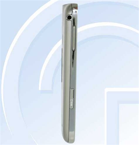 Samsung Galaxy Beam 2, Με βιντεοπροβολέα και μεταλλική κατασκευή