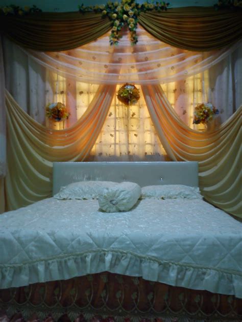 Dia keluar sekejap selama lima minit lalu masuk ke dalam pejabatnya semula. Butik Pengantin Kedah : Mahligai Cemara: HIASAN BILIK ...