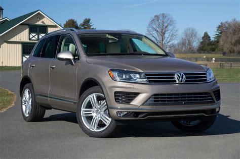 2017 Volkswagen Touareg Specs Prices Vins And Recalls Autodetective