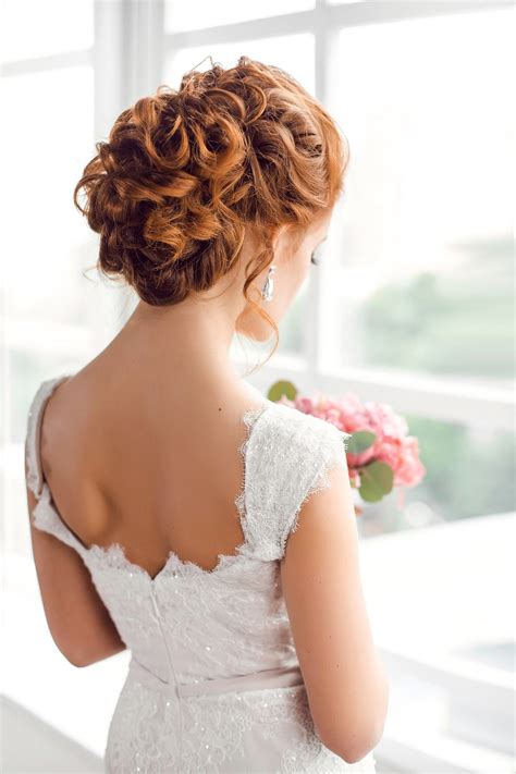 Fun accessories like flowers or a veil will add a touch of personality, or you can let the curls shine on their. Curly Wedding Hairstyles: 15 Looks for Every Kind of Bride