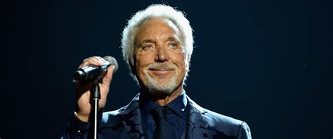 His father was of english descent. Tom Jones' Wife Melinda Rose Woodward Dies After Battle ...