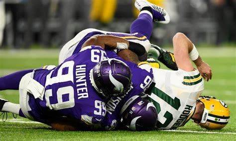 Hunter Listed As Franchise Cornerstone Vikings Should Never Get Rid Of