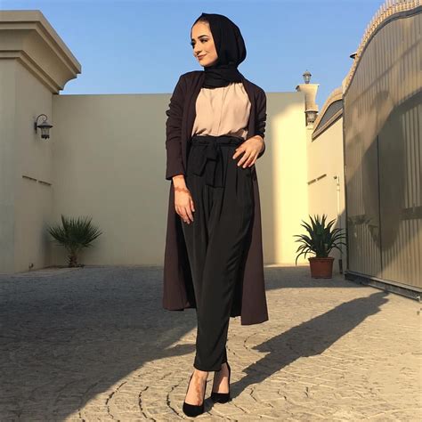 Smartwear modest | Modest outfits muslim, Modest work outfits, Modest outfits