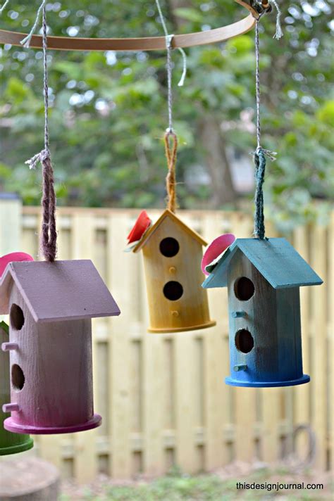 This is a vase i made using broken dinner plate pieces and sanded grout. SUMMER CRAFT WITH KIDS :THE BIRD HOUSE | Bird house ...