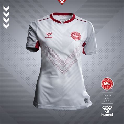 Sigue el dinamarca vs finlandia en vivo y en directo, jornada 1 del grupo b de la eurocopa que se esta dinamarca asusta. Camisas da seleção feminina da Dinamarca 2019 | Mantos do ...