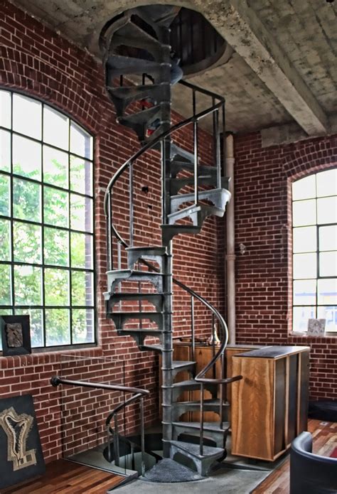Actions download product pack request a call. 15 Metal Spiral Staircase Designs to Warp Your Senses ...