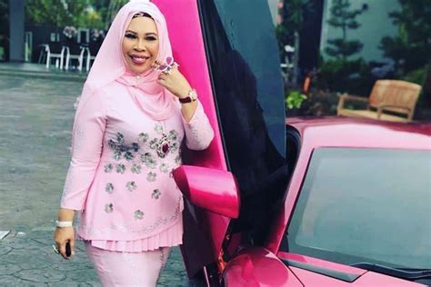 Speaking to malay mail, aishah alleges that she has repeatedly asked for vida to be held accountable for providing counterfeit sparklers to the 90's singing sensation, who fell on obscure vida has made it clear that she refuses to apologize, so the last option will have to be legal action, she told the daily. Datuk Seri Vida's Cryptocurrency Has Been Flagged as 'High ...