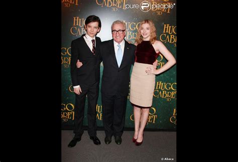 Asa Butterfield Martin Scorsese Et Chloe Moretz Lors De L Avant Première Du Film Hugo Cabret Le