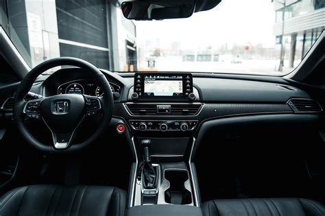 Bargainsmania.com has been visited by 100k+ users in the past month Review: 2018 Honda Accord 1.5T Touring | Canadian Auto Review