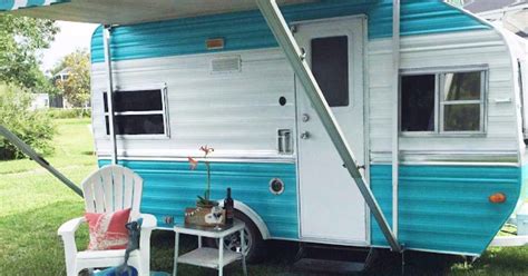 See How This 1984 Scotty Camper Became Shabby Chic After Years Of Just