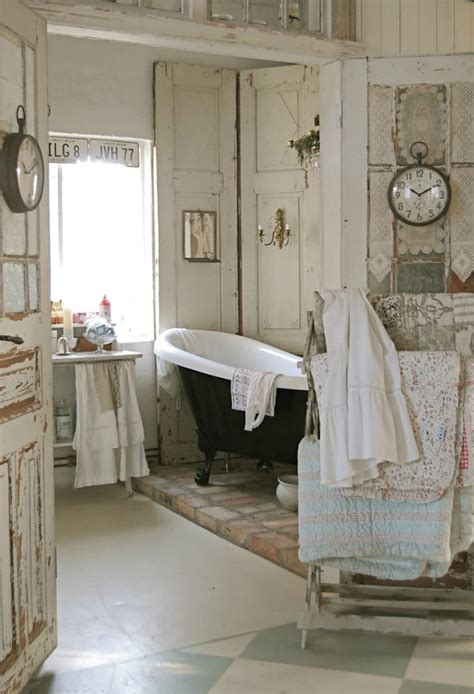 Meet our collection of the year 2021: 30 Adorable Shabby Chic Bathroom Ideas